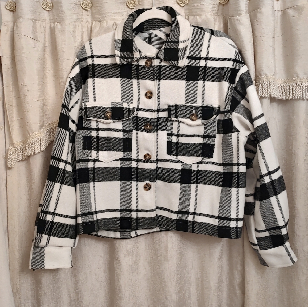 Cropped jacket